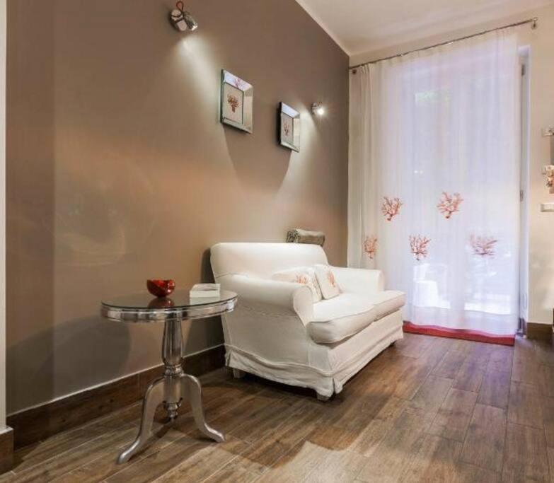 شقة Lily'S - Near Harbor And Downtown With Terrace - Italy Flat Vacation جنوة المظهر الخارجي الصورة